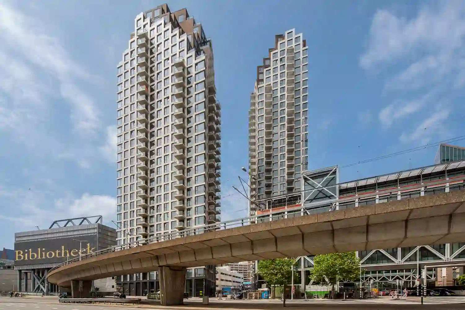 Nieuwbouwproject Grotius, Den Haag, afgewerkt met dunpleister